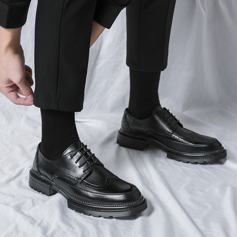 New leather shoes for young me - đánh giá và giá Young Men'S Grooming